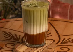 Iced Mango Macha Latte
